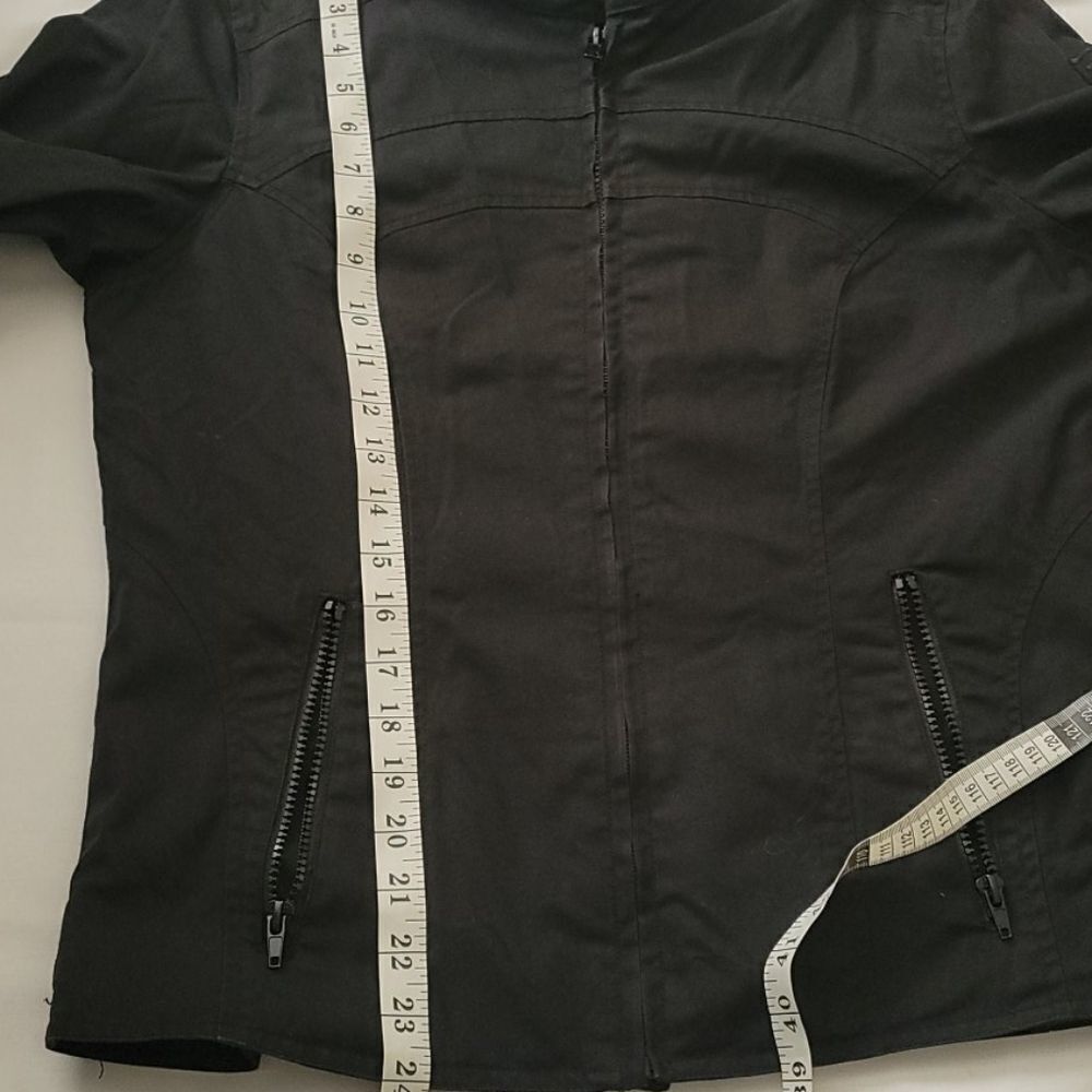 Custom bilt motorcycle jacket - Picture 10 of 11